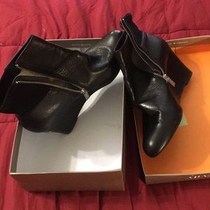 Like New Leather MK short boots